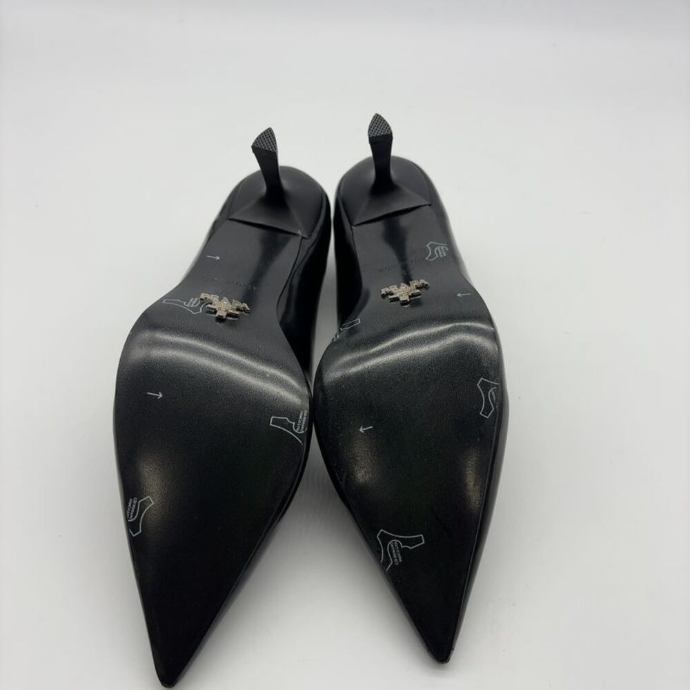 Prada Prada Women's Black Pumps - Picture 4 of 6